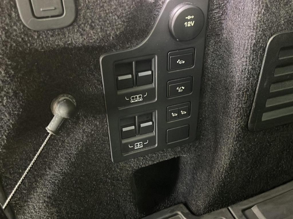 used 2017 Land Rover Discovery car, priced at $15,000