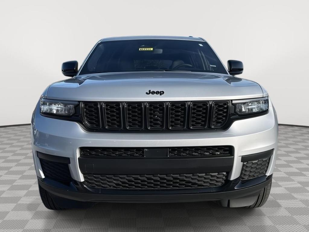 used 2024 Jeep Grand Cherokee L car, priced at $29,000