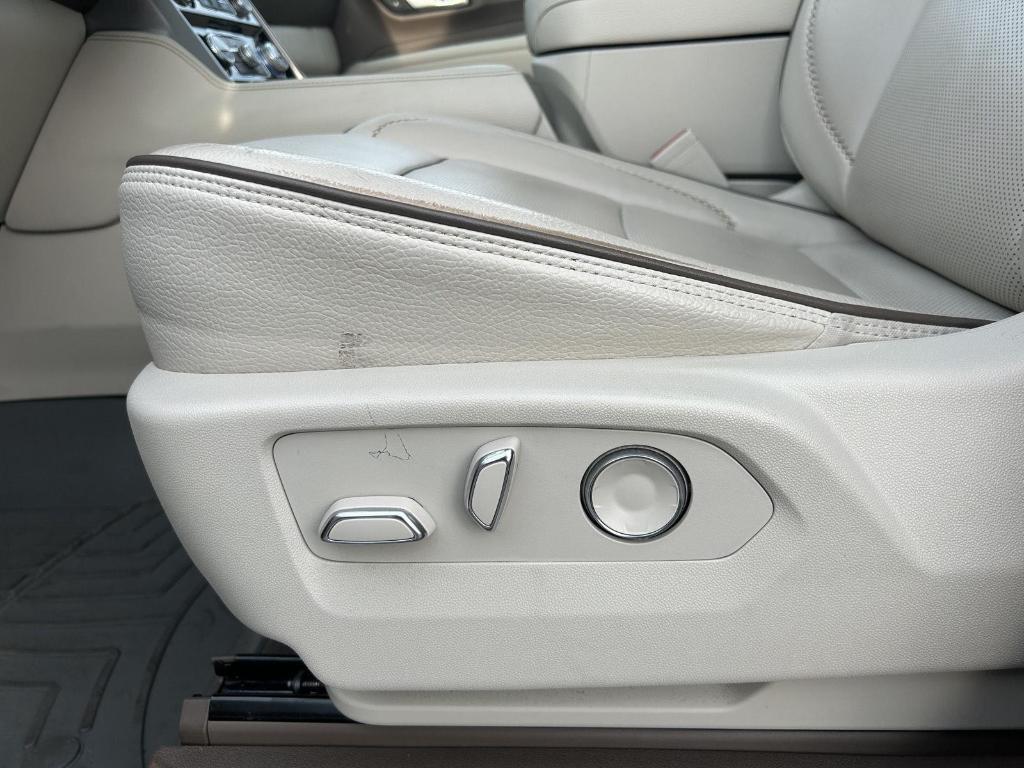 used 2021 GMC Yukon car, priced at $53,500