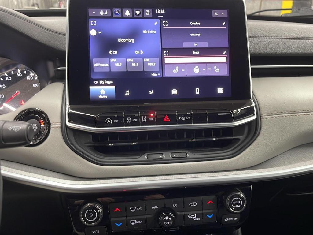 used 2025 Jeep Compass car, priced at $23,000