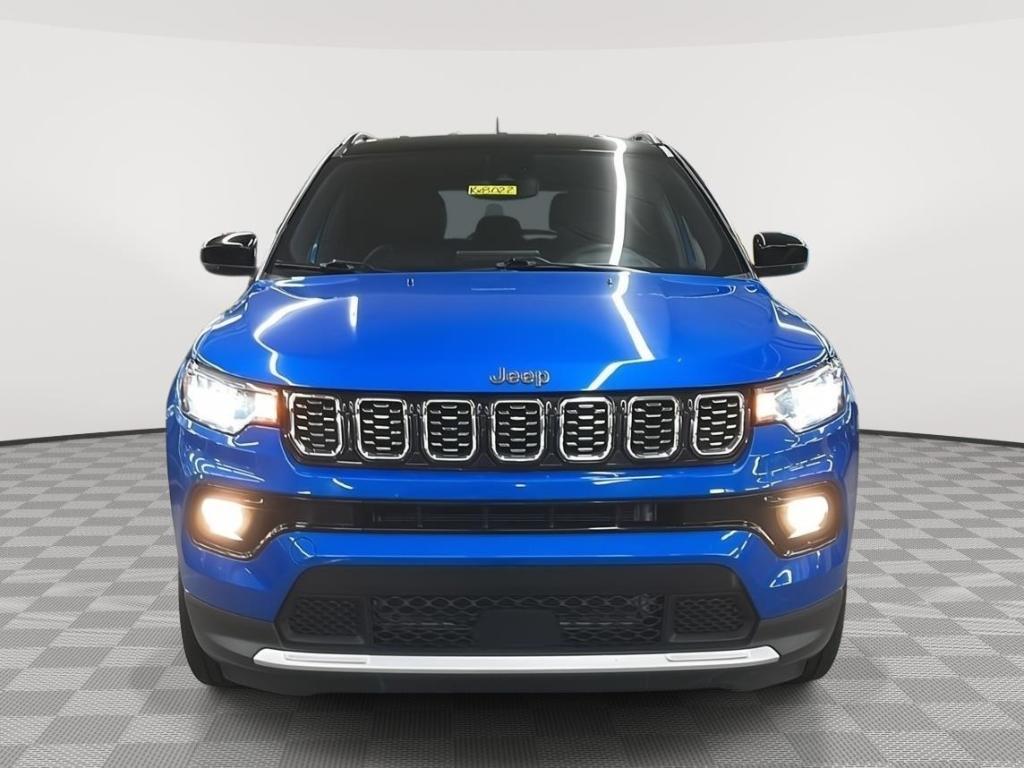 used 2025 Jeep Compass car, priced at $23,000