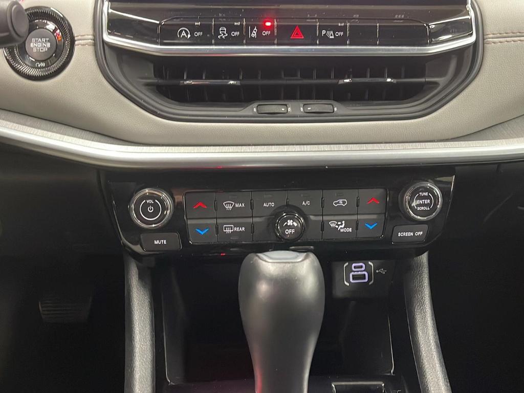 used 2025 Jeep Compass car, priced at $23,000