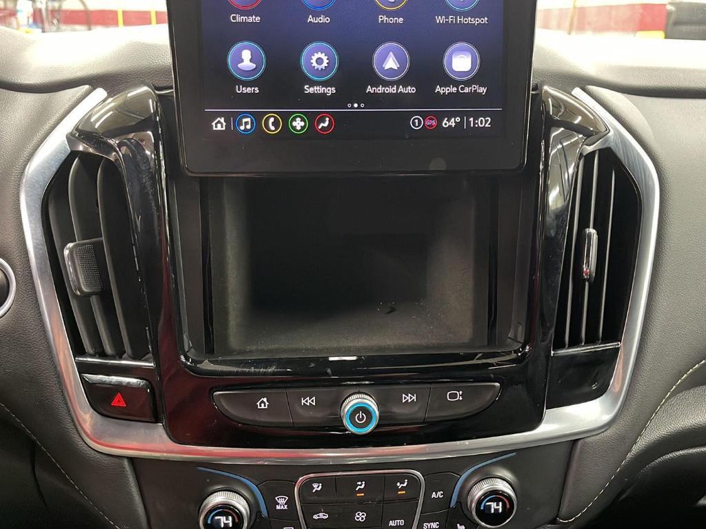 used 2022 Chevrolet Traverse car, priced at $24,000