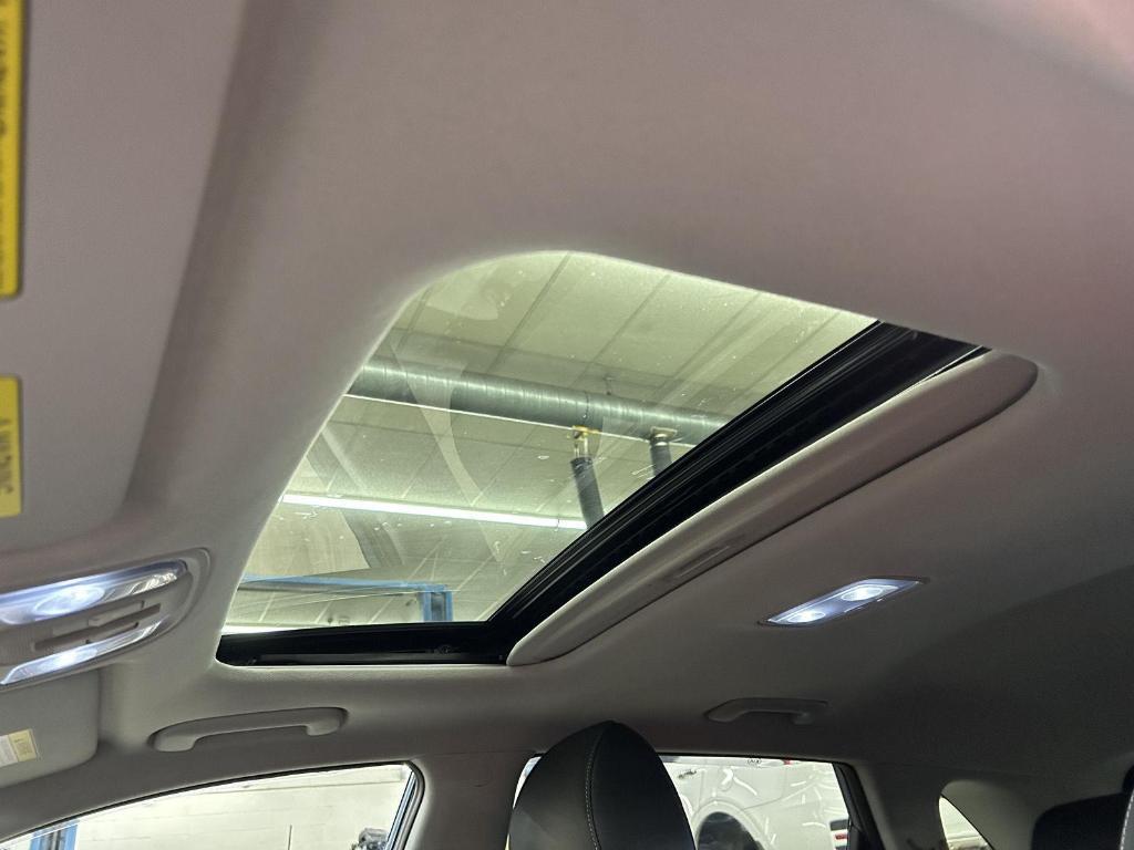 used 2022 Kia Niro Plug-In Hybrid car, priced at $23,000