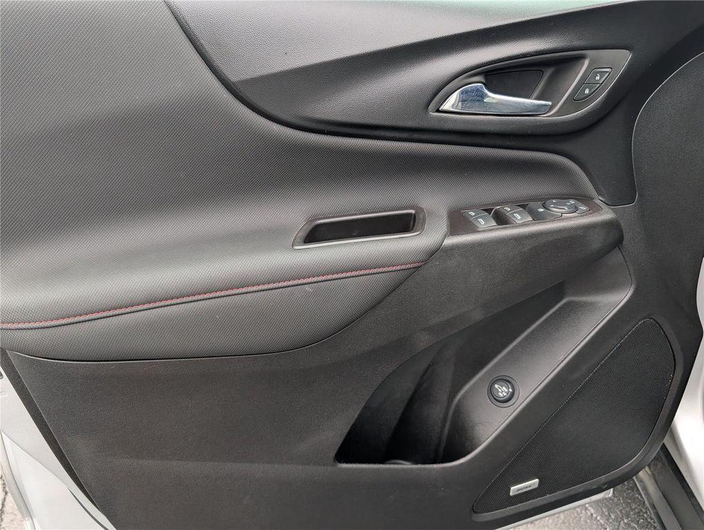 used 2022 Chevrolet Equinox car, priced at $21,096