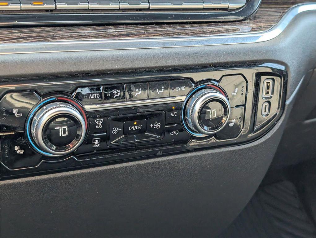 used 2024 GMC Sierra 1500 car, priced at $42,621