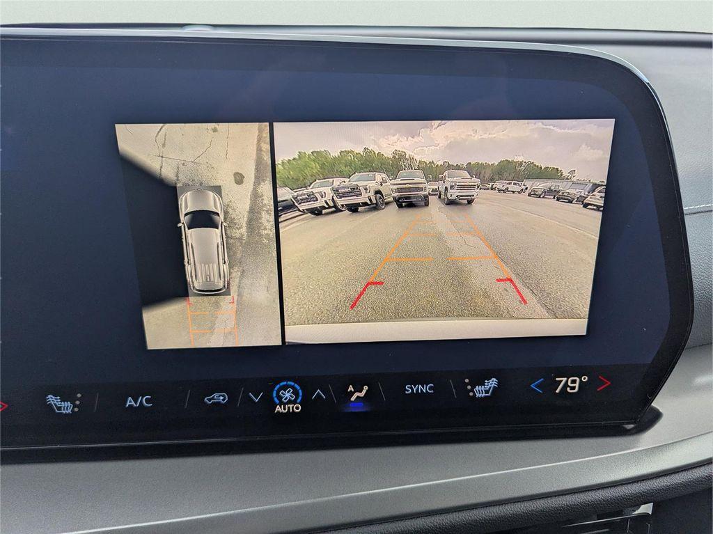 new 2026 Chevrolet Traverse car, priced at $39,753