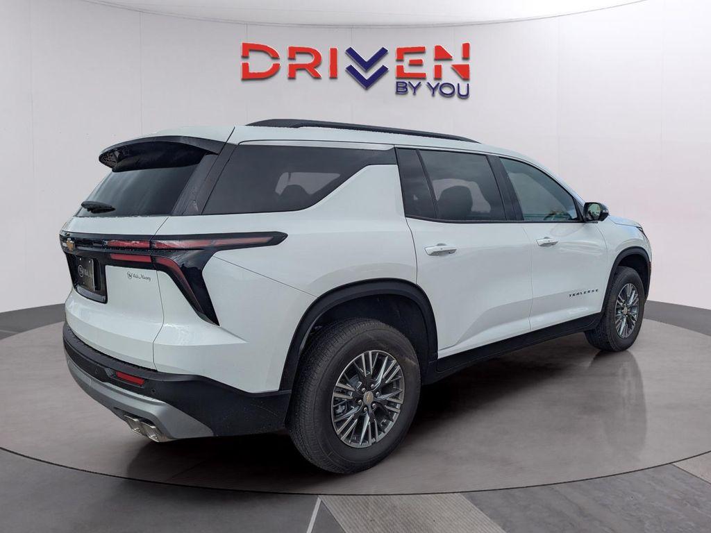 new 2026 Chevrolet Traverse car, priced at $39,753