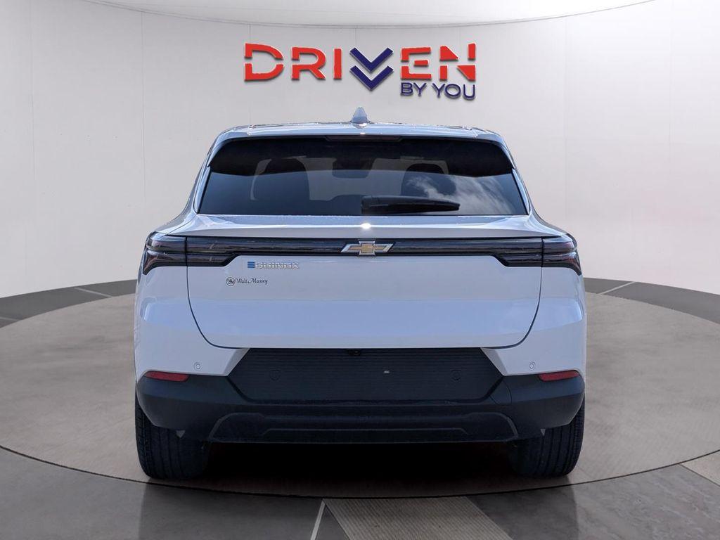 new 2026 Chevrolet Equinox EV car, priced at $31,120