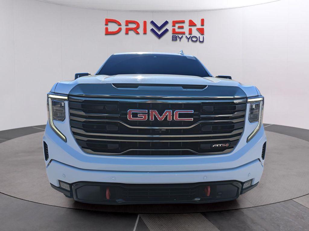used 2023 GMC Sierra 1500 car, priced at $40,059