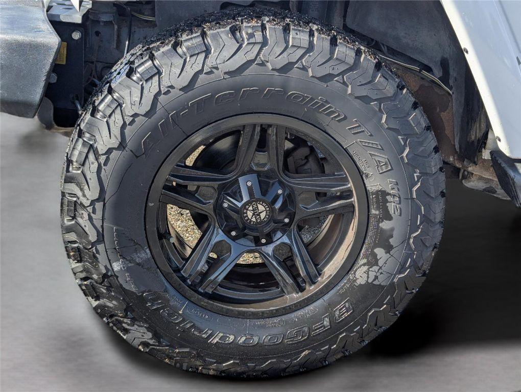 used 2012 Jeep Wrangler Unlimited car, priced at $12,999