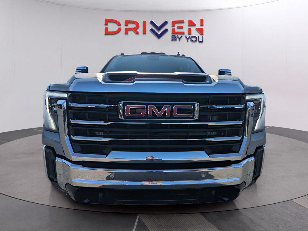new 2026 GMC Sierra 2500 car, priced at $81,098