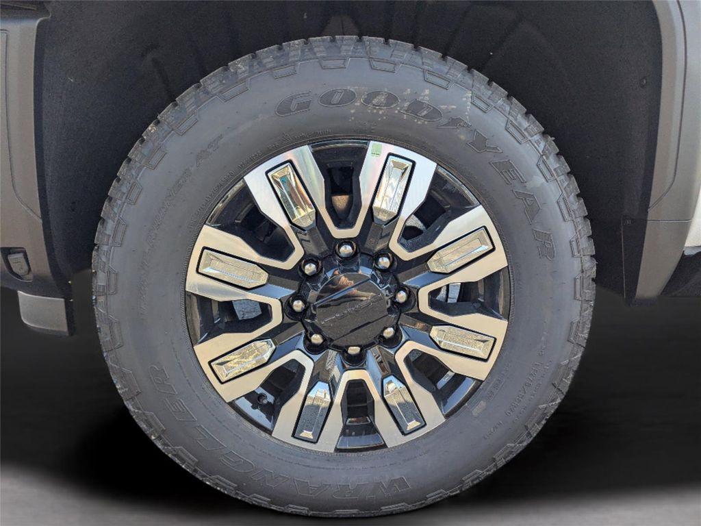 new 2026 GMC Sierra 2500 car, priced at $84,348