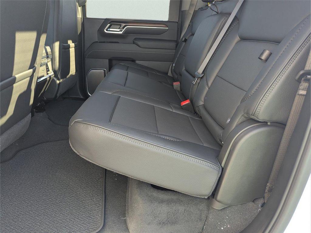 new 2026 GMC Sierra 2500 car, priced at $84,348