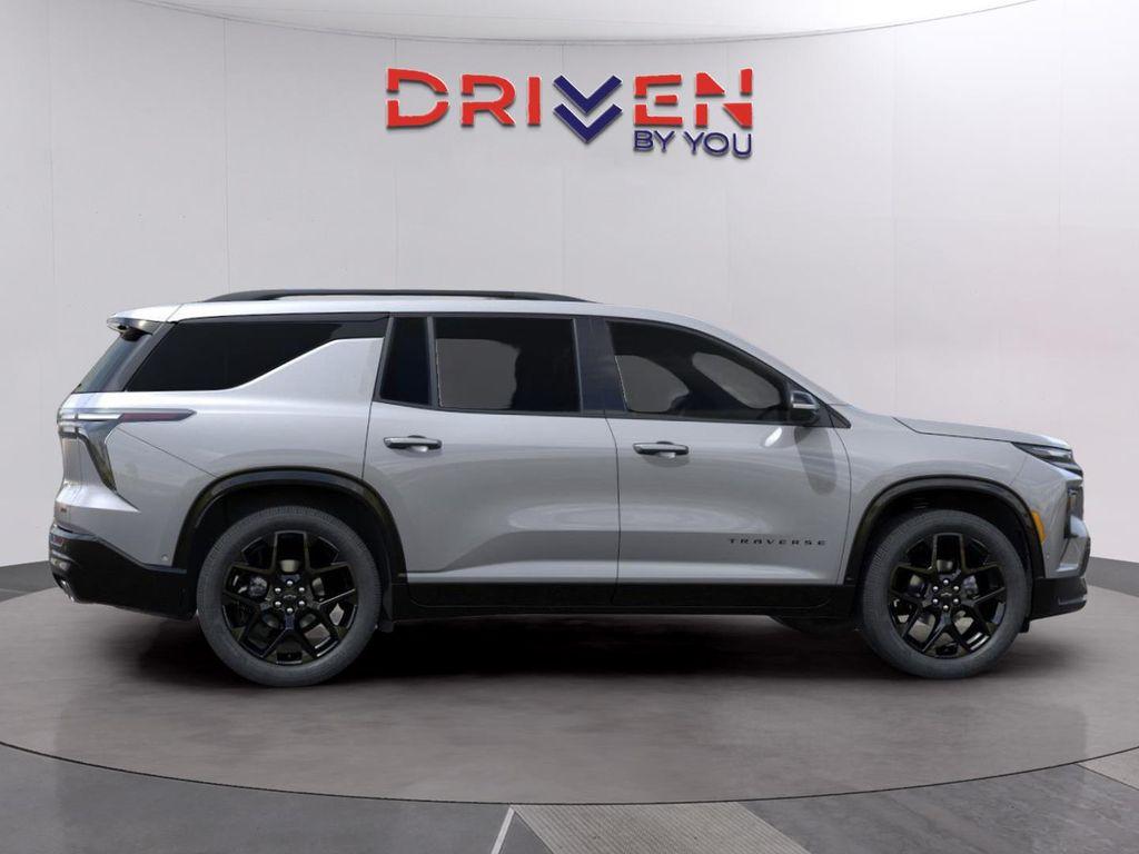 new 2026 Chevrolet Traverse car, priced at $56,561