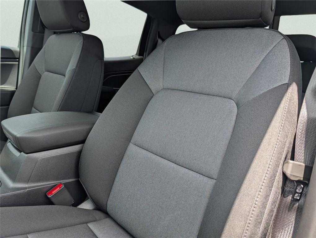 new 2026 Chevrolet Colorado car, priced at $42,152