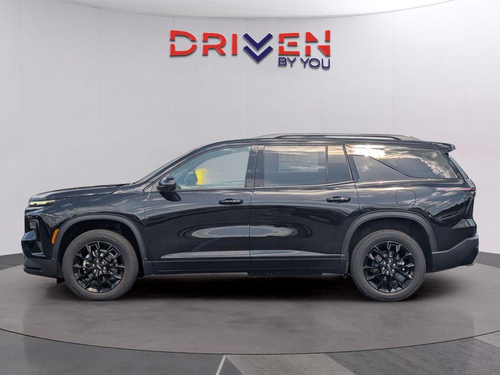 new 2026 Chevrolet Traverse car, priced at $43,388
