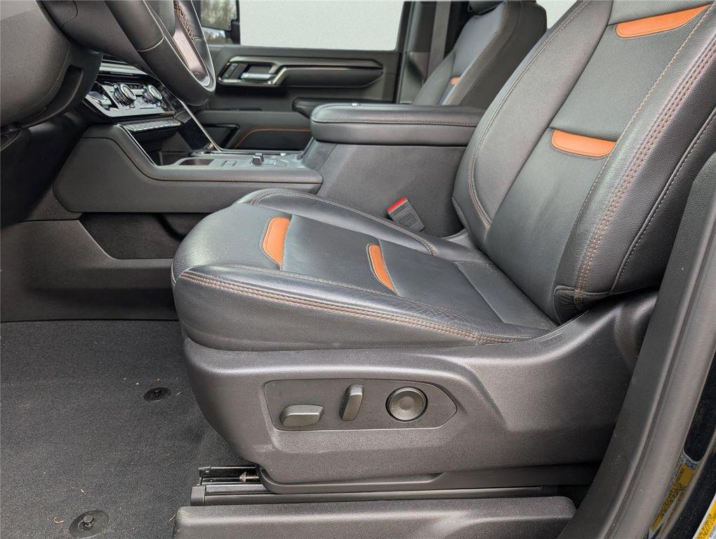 used 2025 GMC Sierra 2500 car, priced at $69,288