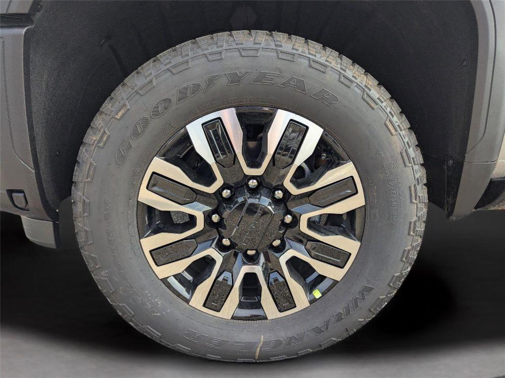 new 2026 GMC Sierra 2500 car, priced at $90,712