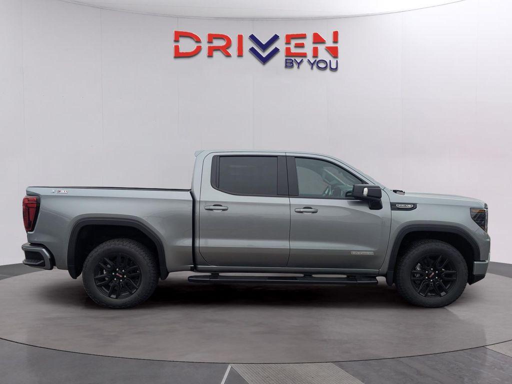new 2026 GMC Sierra 1500 car, priced at $55,352