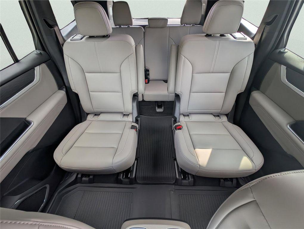 new 2026 GMC Acadia car, priced at $48,341