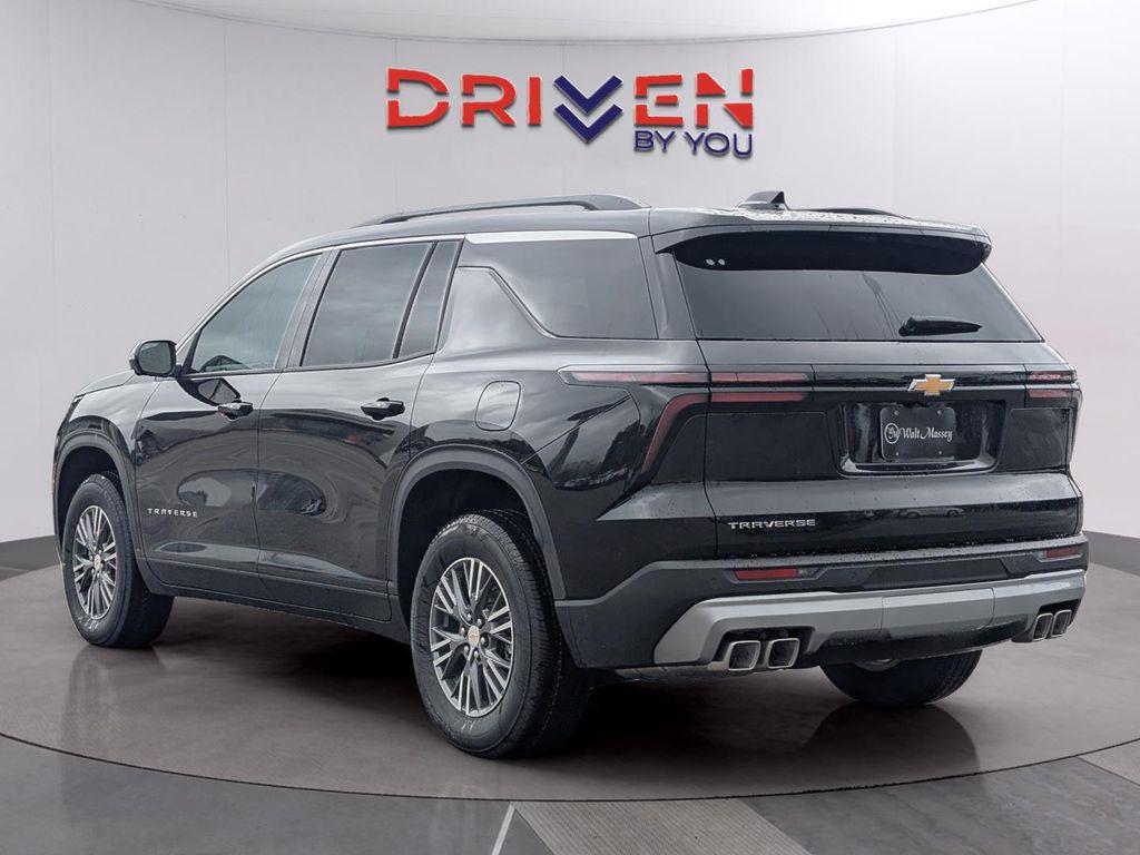new 2026 Chevrolet Traverse car, priced at $39,862