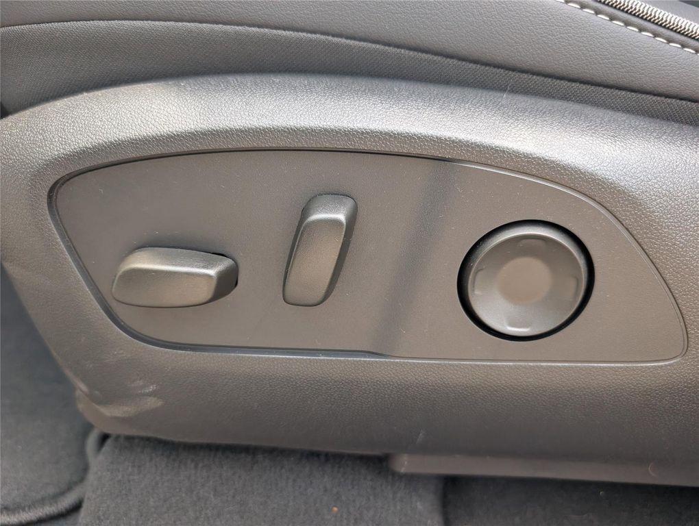 new 2025 Chevrolet Silverado EV car, priced at $65,578