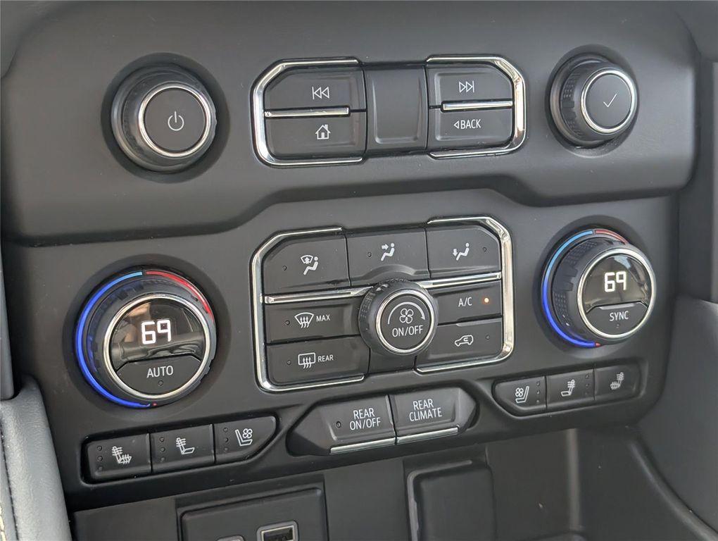 used 2024 Chevrolet Tahoe car, priced at $46,499