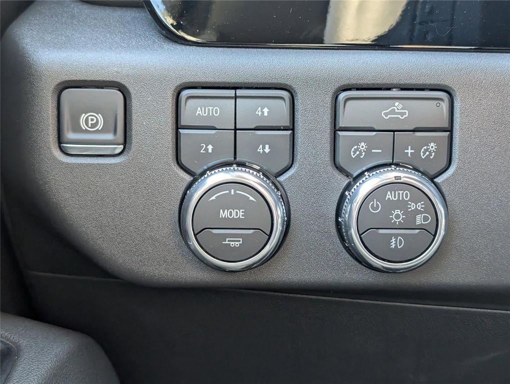 new 2026 GMC Sierra 1500 car, priced at $55,976