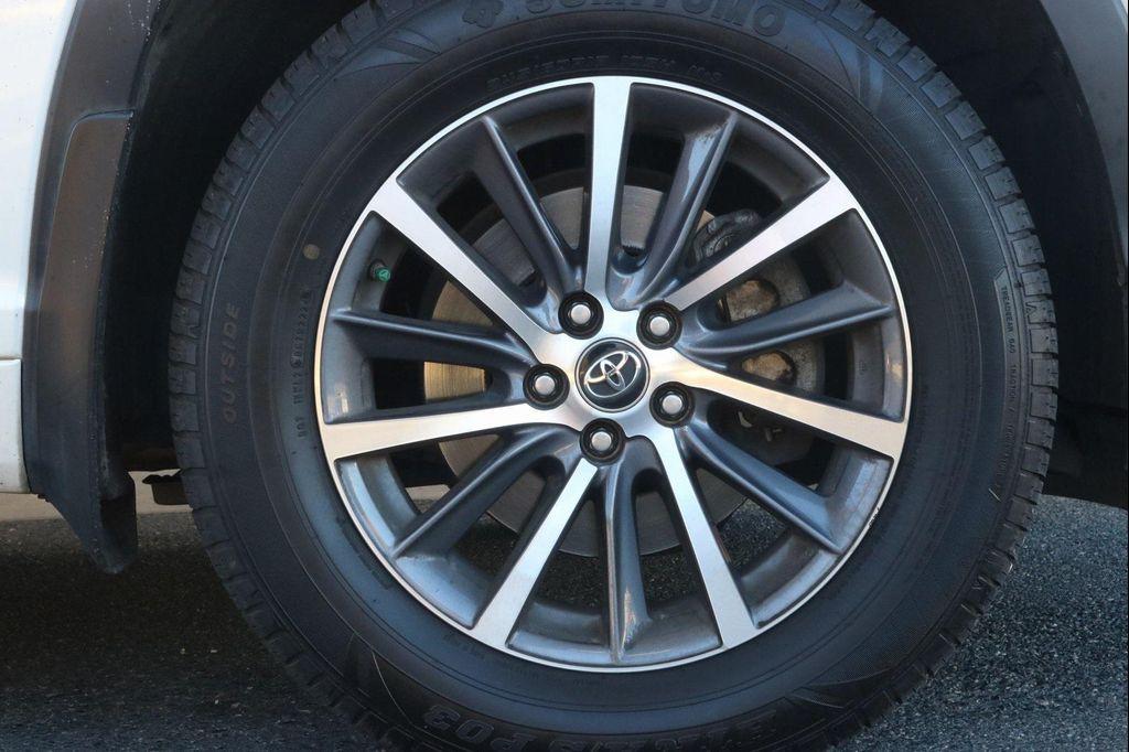 used 2018 Toyota Highlander car, priced at $20,900