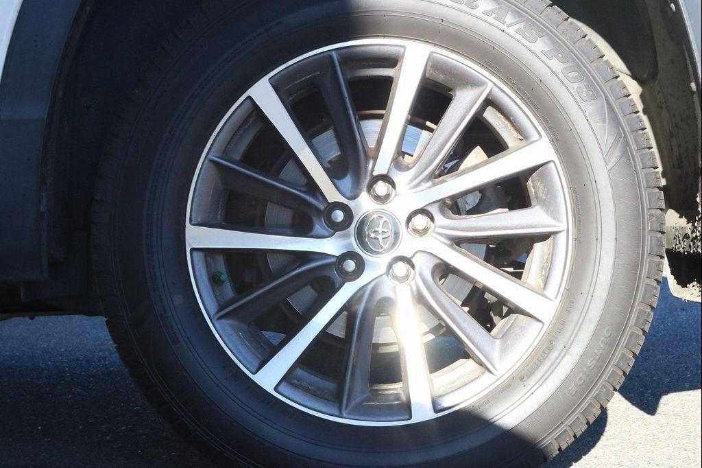 used 2018 Toyota Highlander car, priced at $20,900