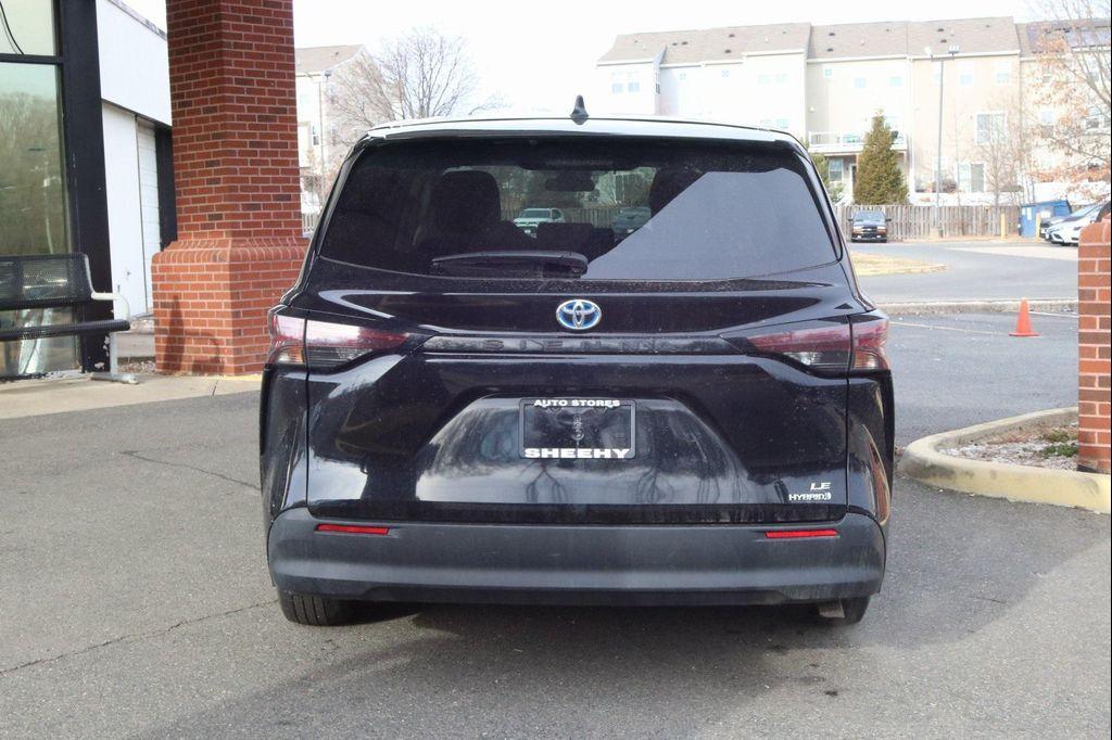 used 2024 Toyota Sienna car, priced at $35,988