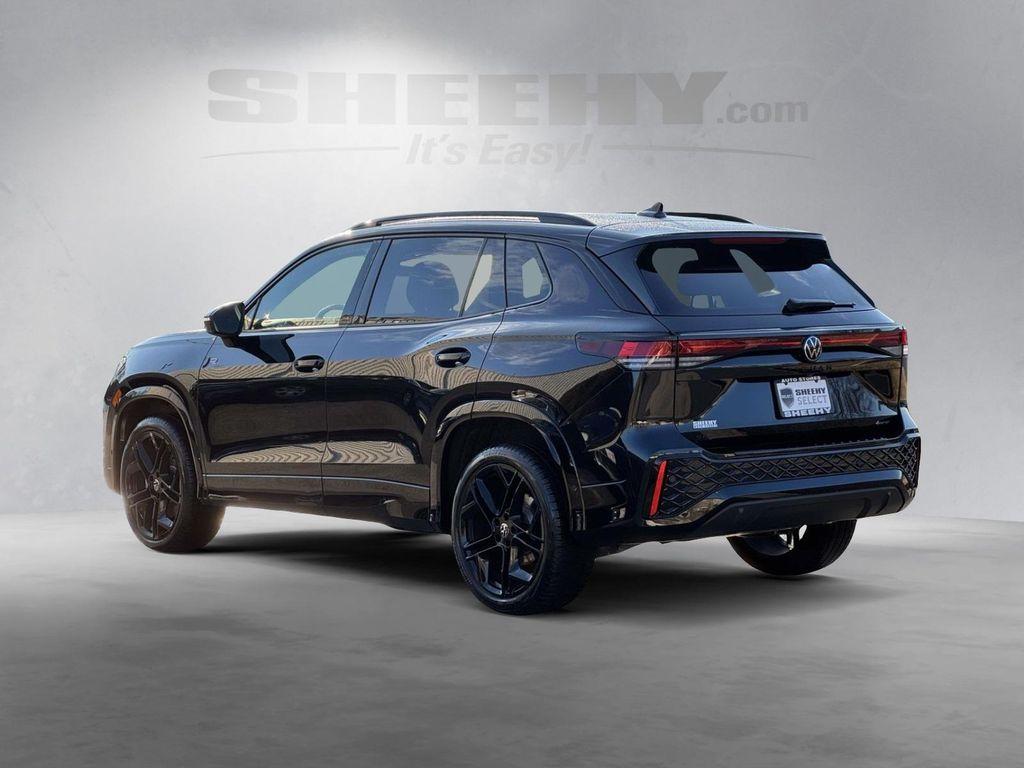 used 2025 Volkswagen Tiguan car, priced at $34,003