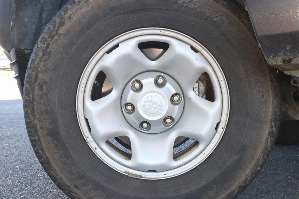 used 2016 Toyota Tacoma car, priced at $11,921