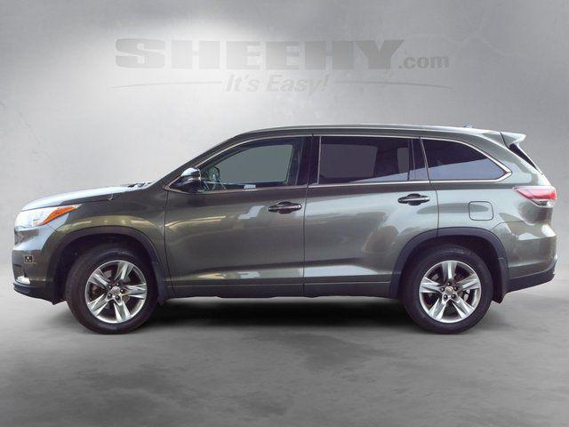 used 2015 Toyota Highlander car, priced at $19,150