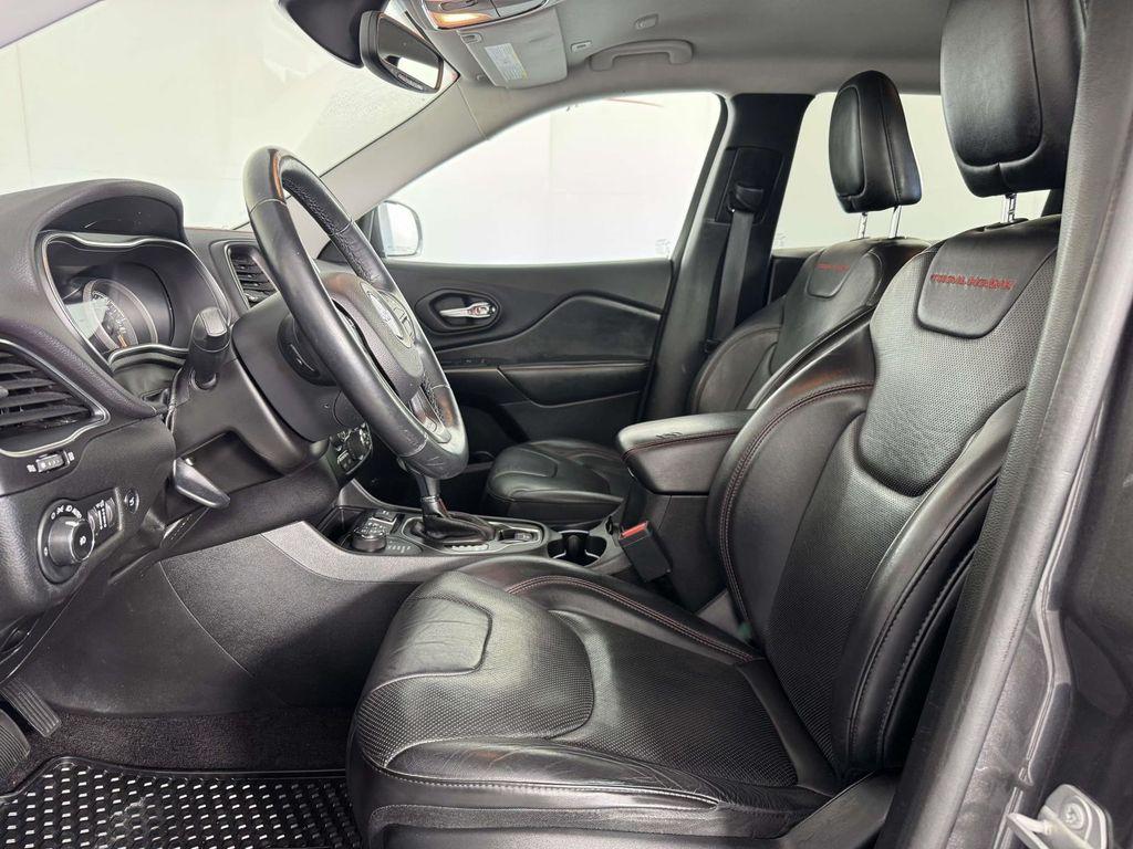 used 2019 Jeep Cherokee car, priced at $13,948