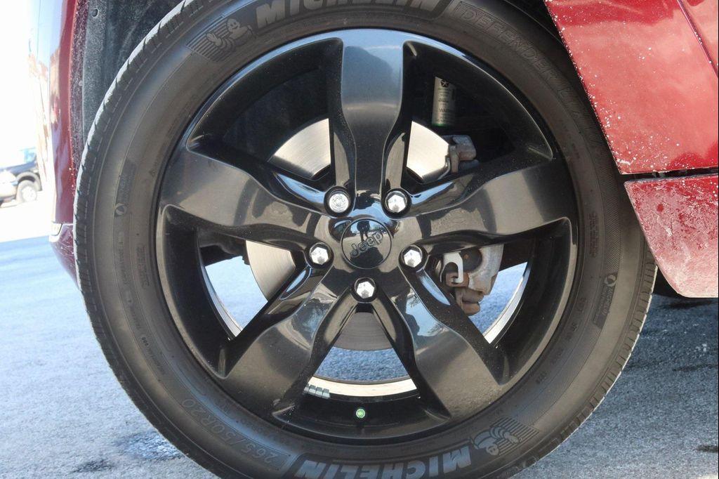 used 2015 Jeep Grand Cherokee car, priced at $12,988