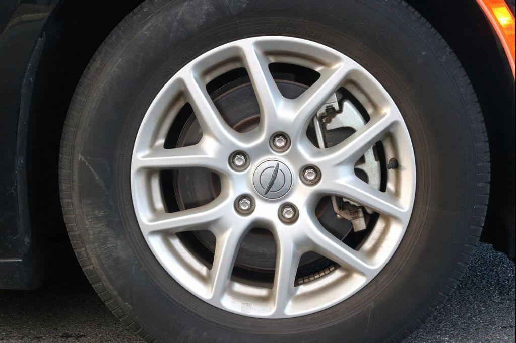 used 2023 Chrysler Pacifica car, priced at $24,688