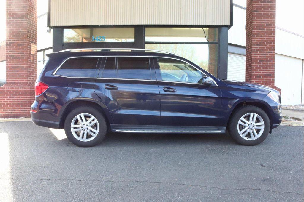 used 2015 Mercedes-Benz GL-Class car, priced at $12,390