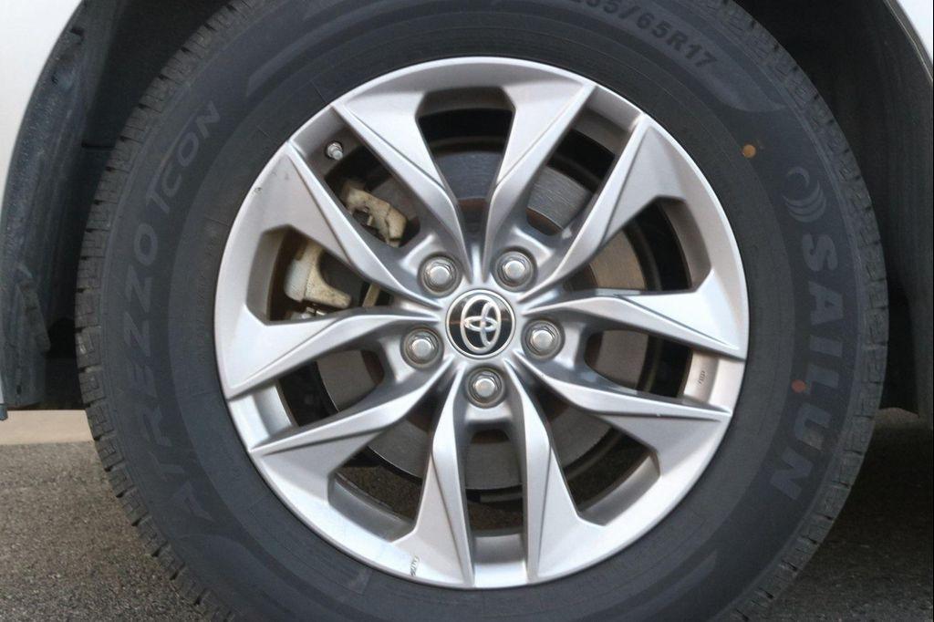 used 2024 Toyota Sienna car, priced at $39,800