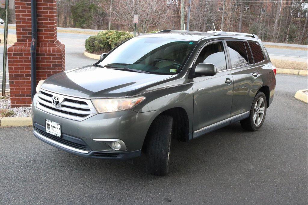 used 2012 Toyota Highlander car, priced at $9,337
