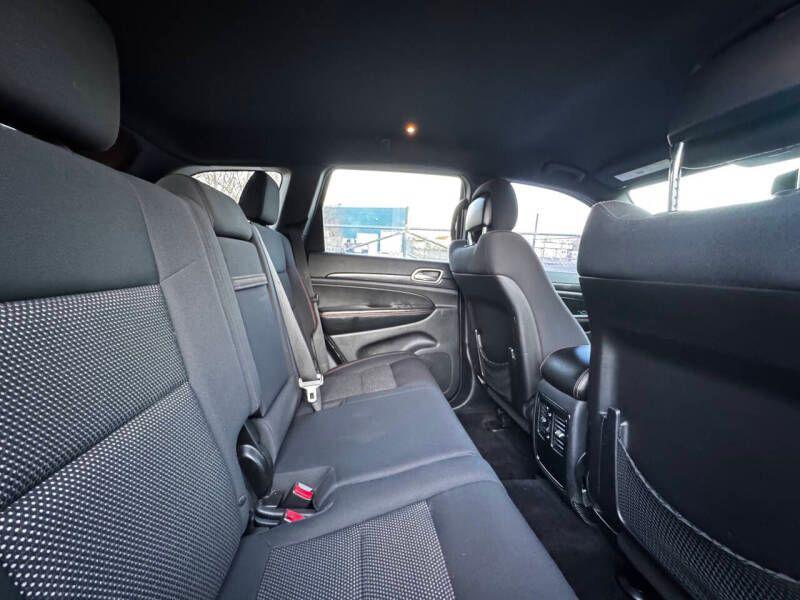 used 2016 Jeep Grand Cherokee car, priced at $8,999