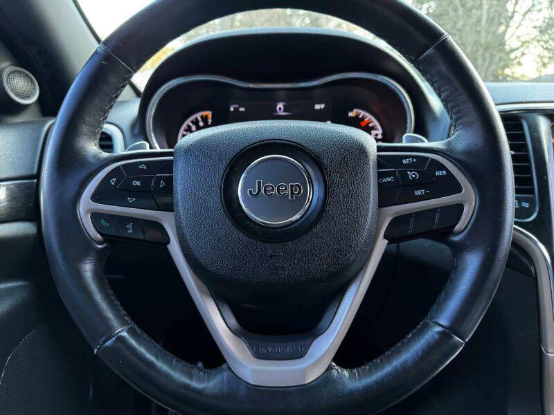 used 2016 Jeep Grand Cherokee car, priced at $8,999