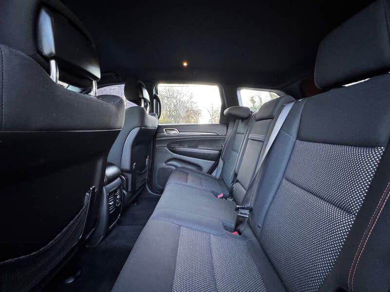 used 2016 Jeep Grand Cherokee car, priced at $8,999