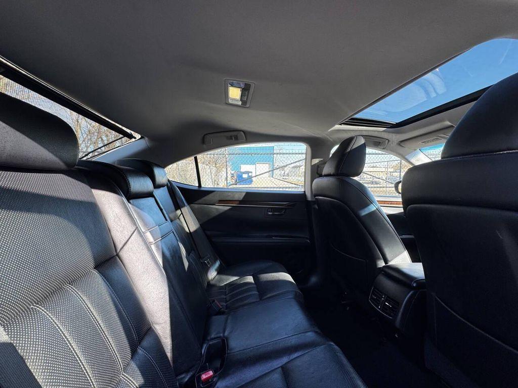 used 2016 Lexus ES 350 car, priced at $11,000