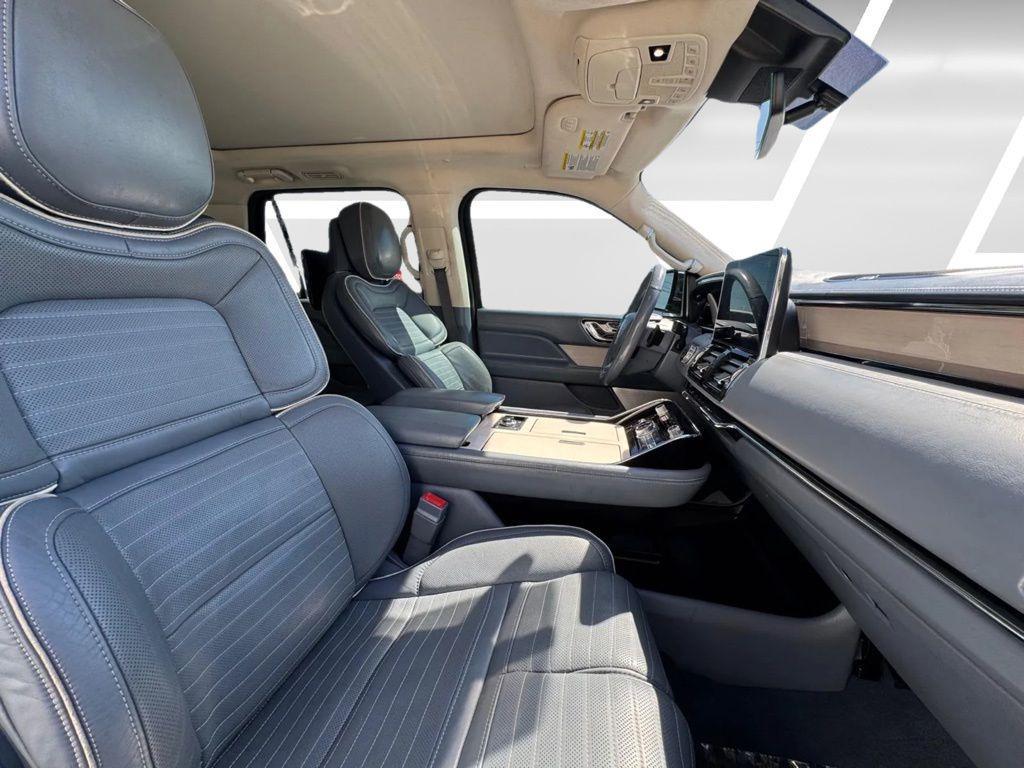 used 2018 Lincoln Navigator car, priced at $25,994
