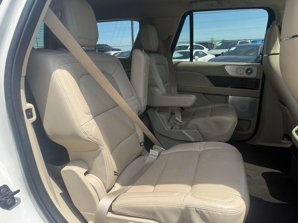 used 2020 Lincoln Navigator car, priced at $37,613