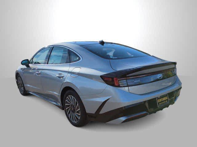 new 2026 Hyundai Sonata Hybrid car, priced at $34,305