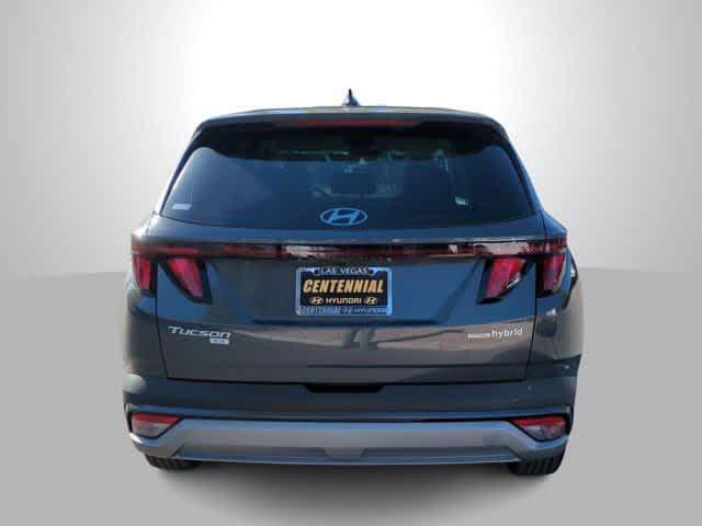 new 2026 Hyundai TUCSON Hybrid car, priced at $33,653