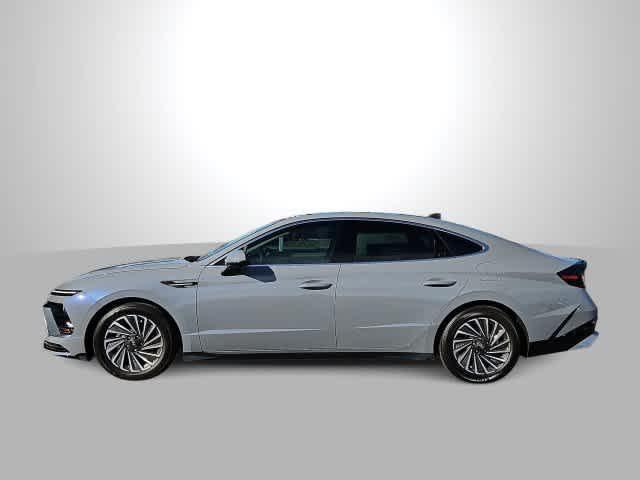 new 2026 Hyundai Sonata Hybrid car, priced at $39,139